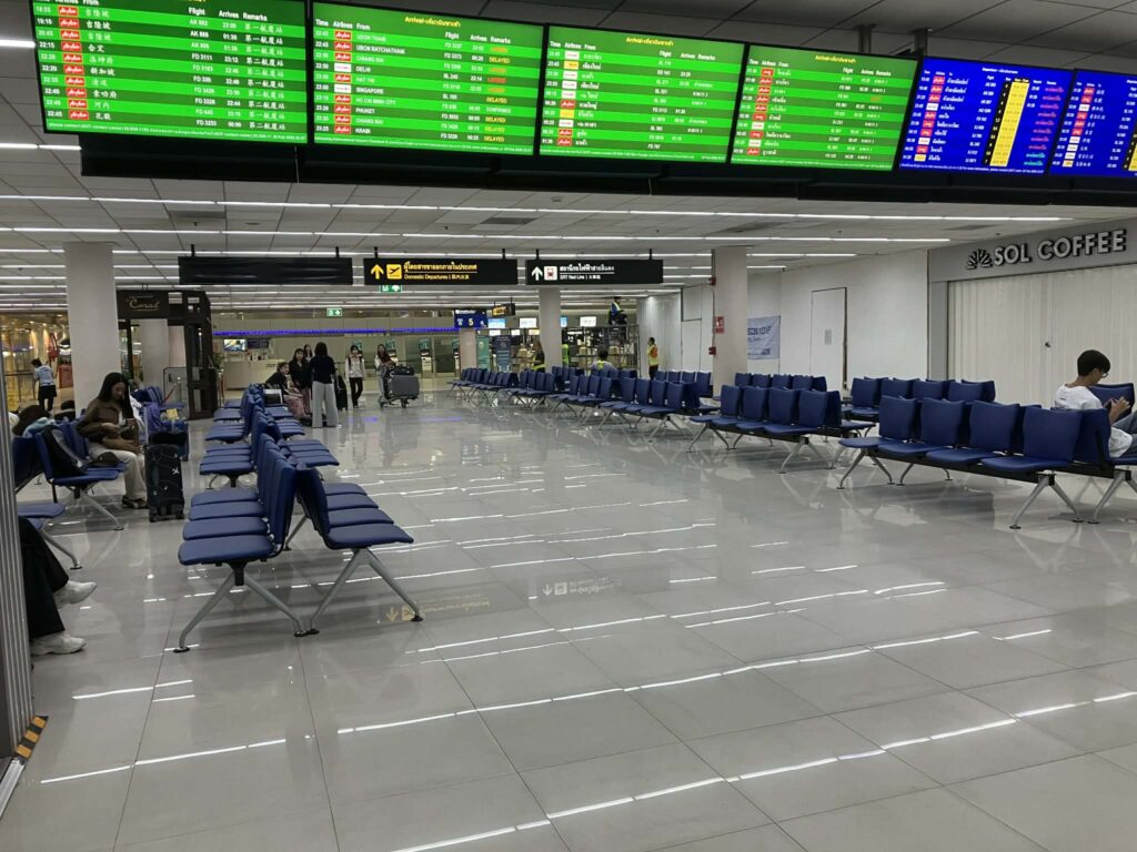 Don Mueang Airport T1 3rd floor waiting area at night