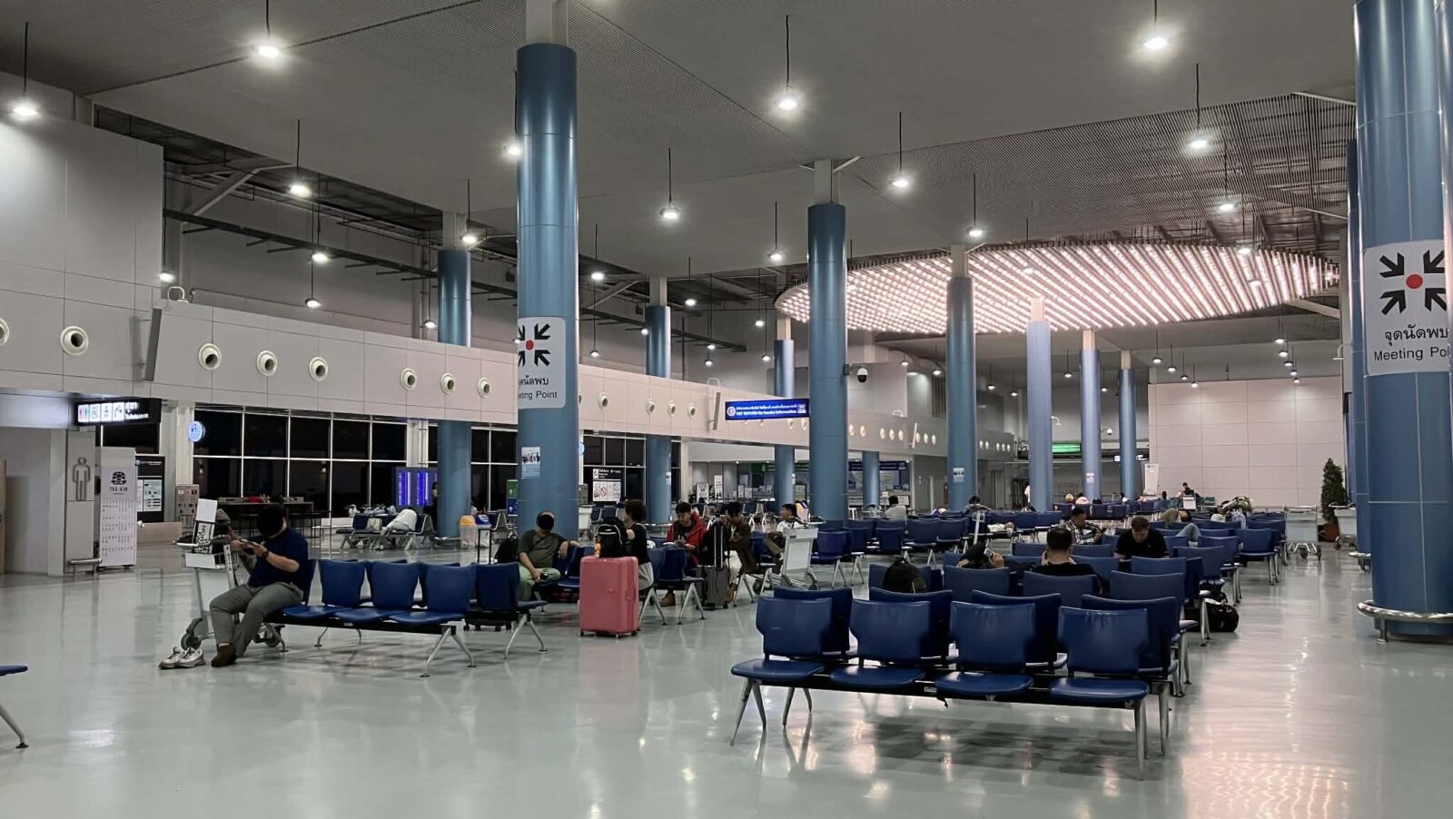 sleeping area don mueang airport overnight terminal