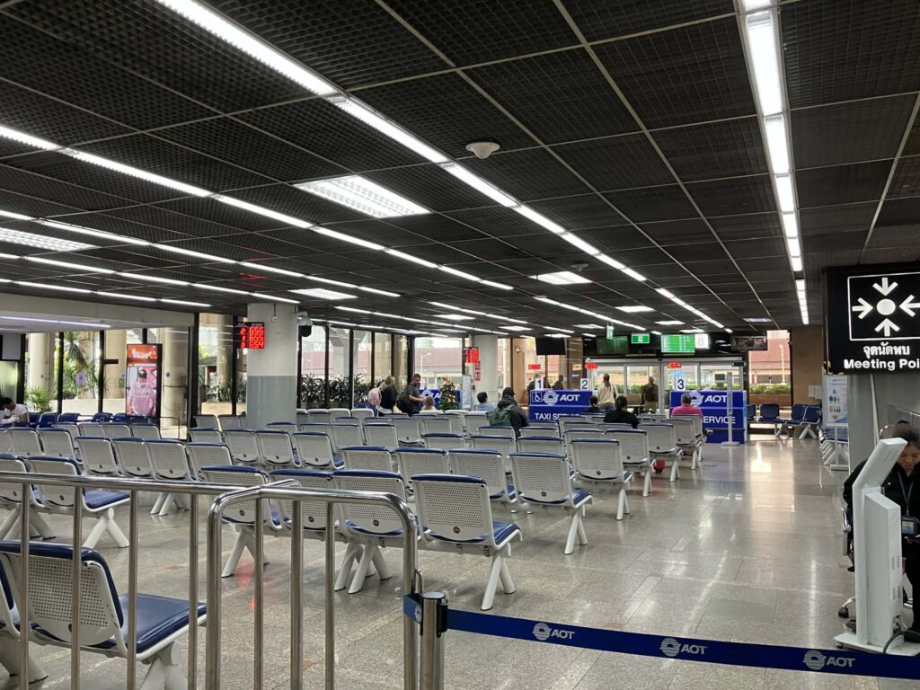 Taxi waiting area at Don Mueang Airport terminal