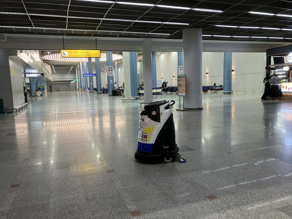 don mueang airport cleaning robot late night terminal