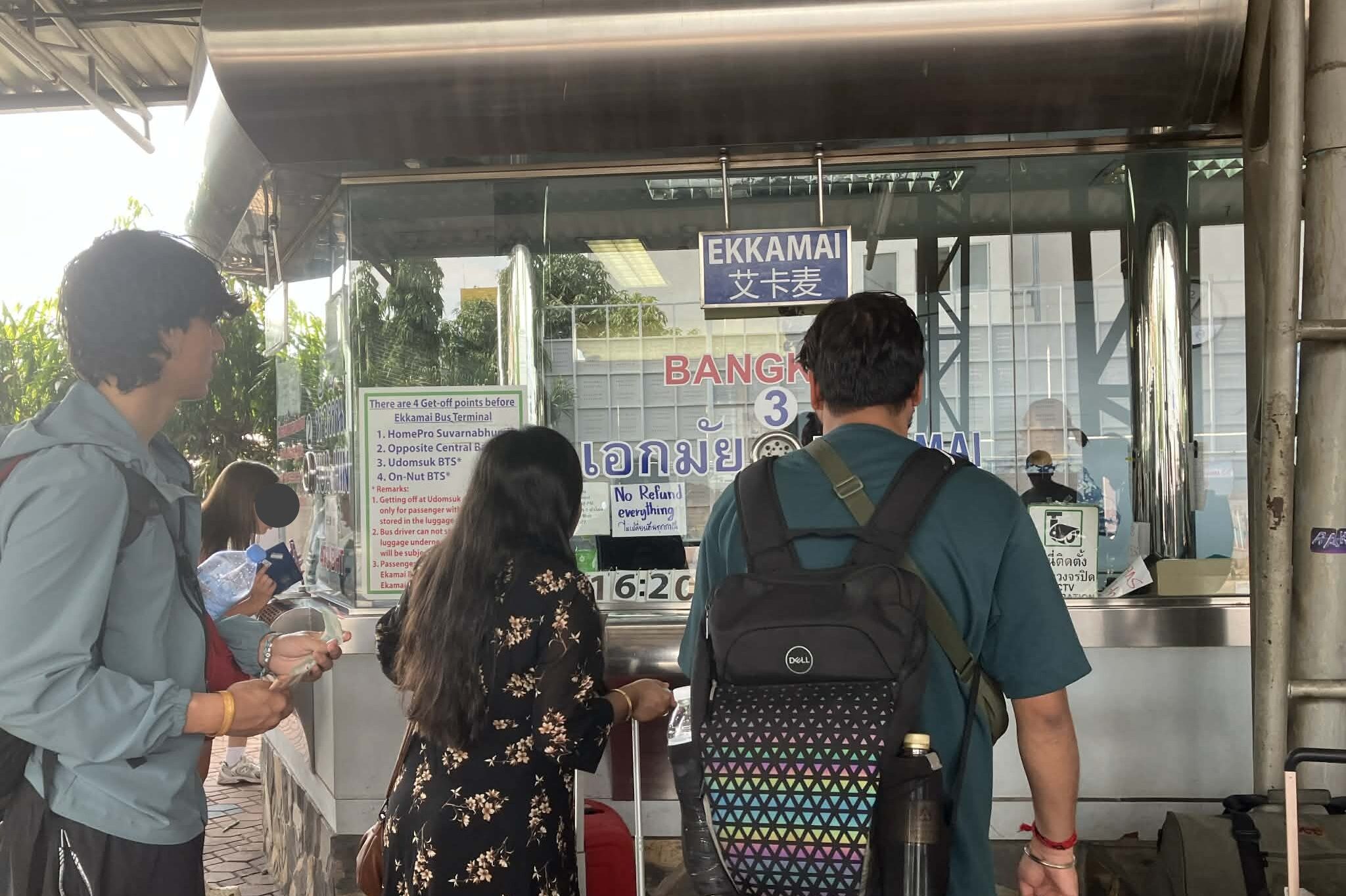 Ekkamai ticket counter at North Pattaya Bus Terminal